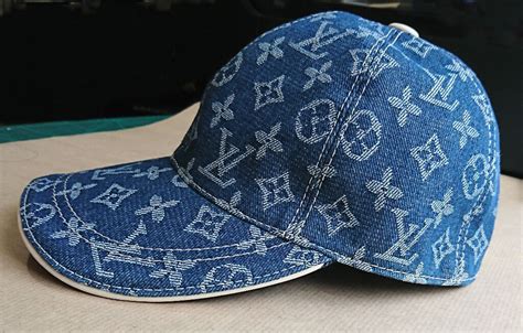 lv men's cap